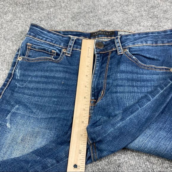 Aeropostal high waisted ankle jegging 4 distressed - Picture 4 of 11